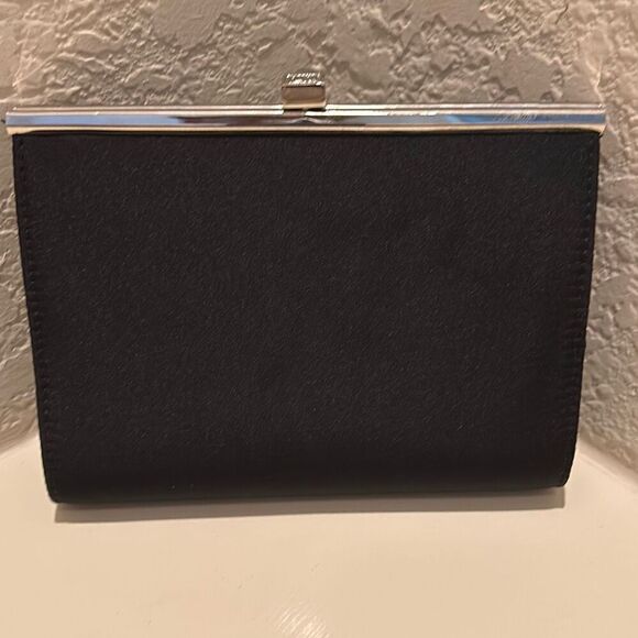Liz Claiborne Day To Evening Multi Strap Convertible Bag Black Silver Hardwear - Picture 1 of 14